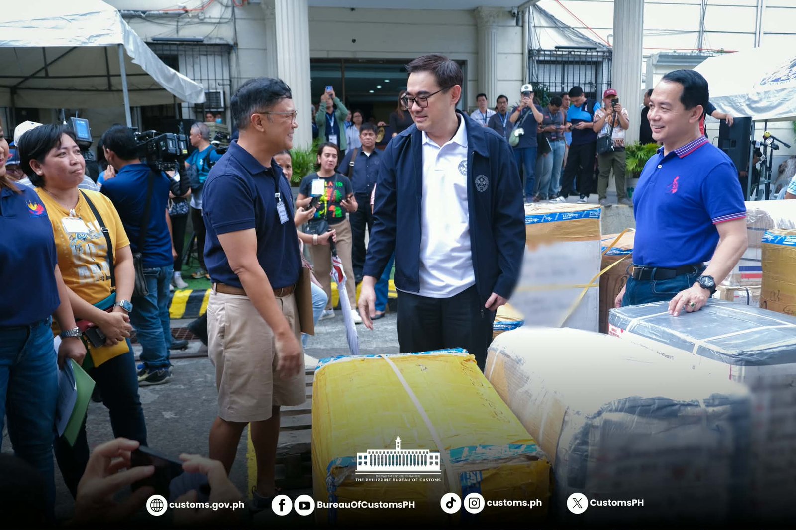 GOV’T ROLLS OUT FINAL WAVE OF ABANDONED BALIKBAYAN BOXES